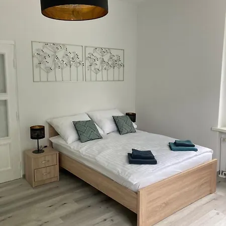 Kamienica Nad Malta- Mieszkania Nad Jeziorem Maltanskim Apartment *