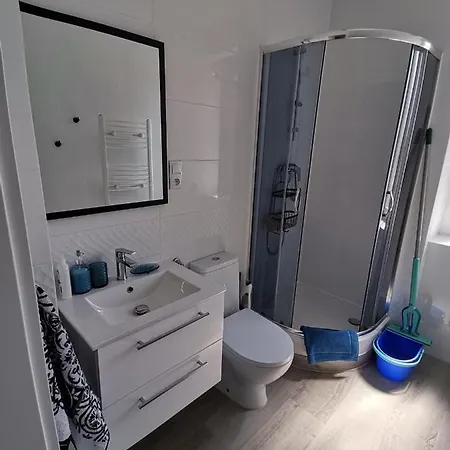 Kamienica Nad Malta- Mieszkania Nad Jeziorem Maltanskim